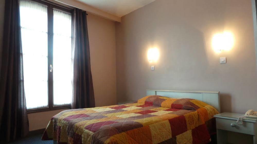 Logis Hotel Saint Jacques Valence  Bagian luar foto