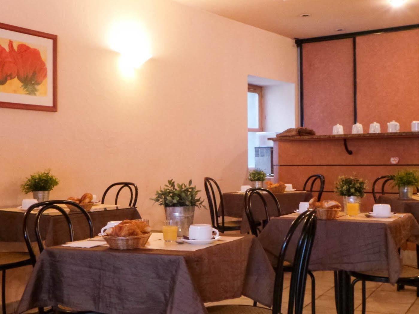 Logis Hotel Saint Jacques Valence  Bagian luar foto