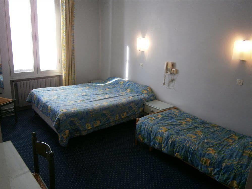 Logis Hotel Saint Jacques Valence  Bagian luar foto
