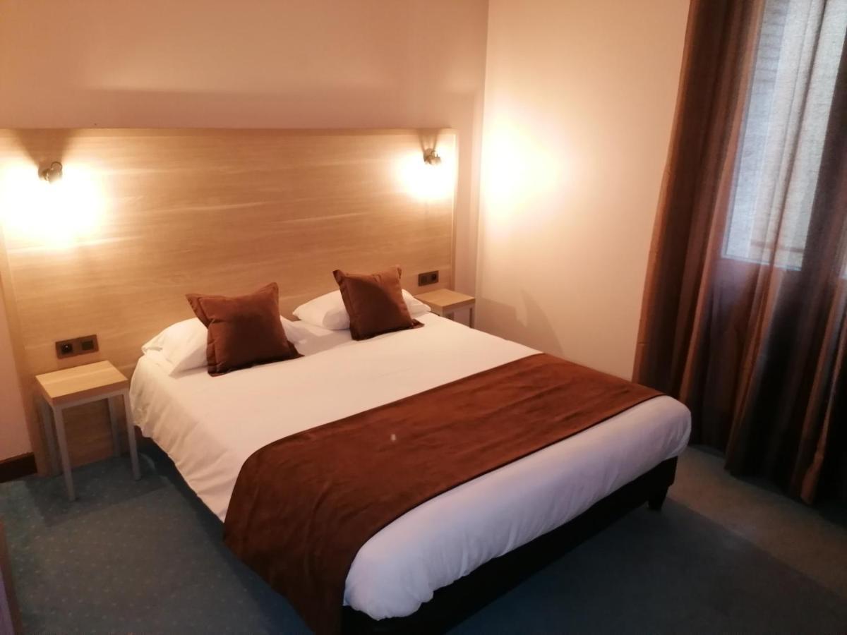 Logis Hotel Saint Jacques Valence  Bagian luar foto